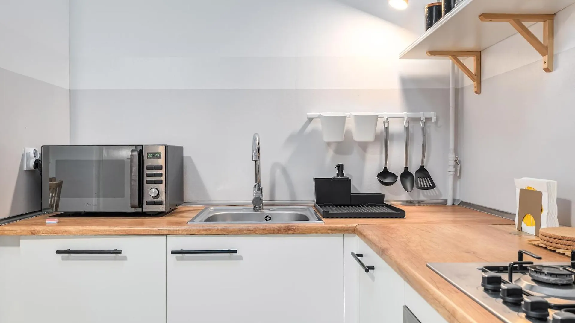 Apartment Wybrzeze Kosciuszkowskie 17 By Nyx Apart Warsaw Poland