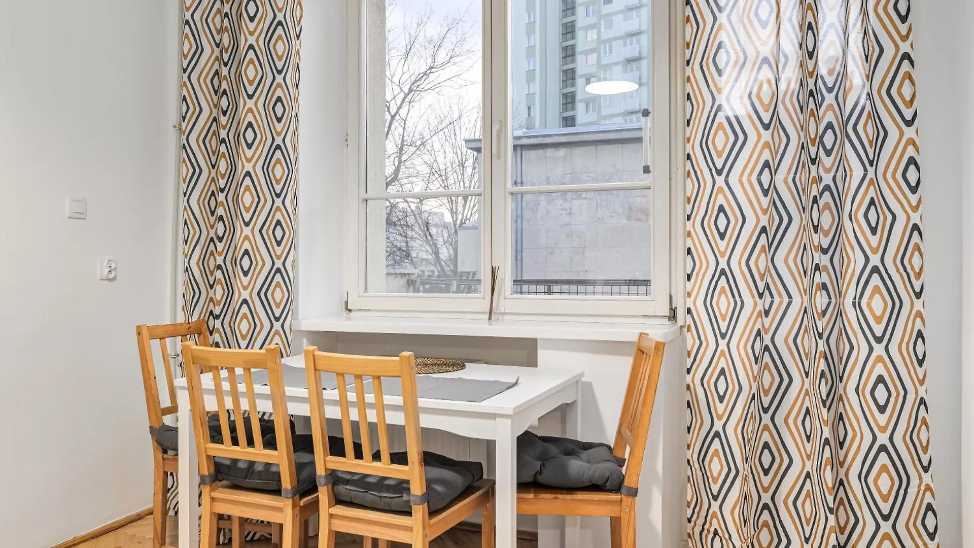 Wybrzeze Kosciuszkowskie 17 By Nyx Apart Warsaw Apartment